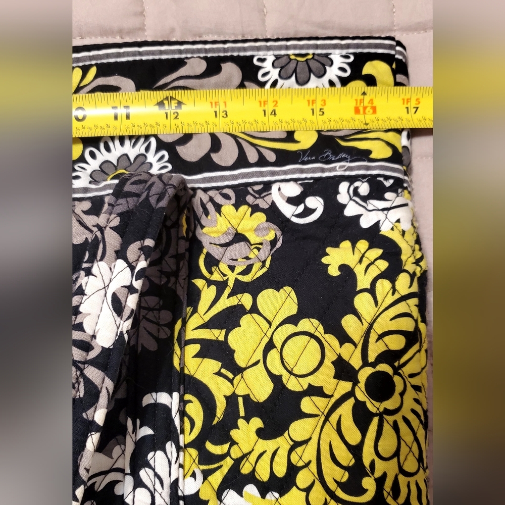 Vera Bradley 17" x 13.5" Tote Bag Barroque retired Print - Picture 5 of 15